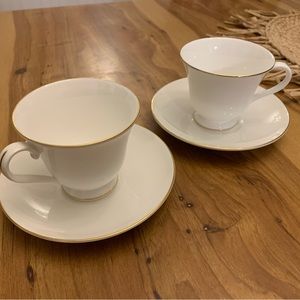 WEDGWOOD Bone China Signet Gold Teacup and Saucer